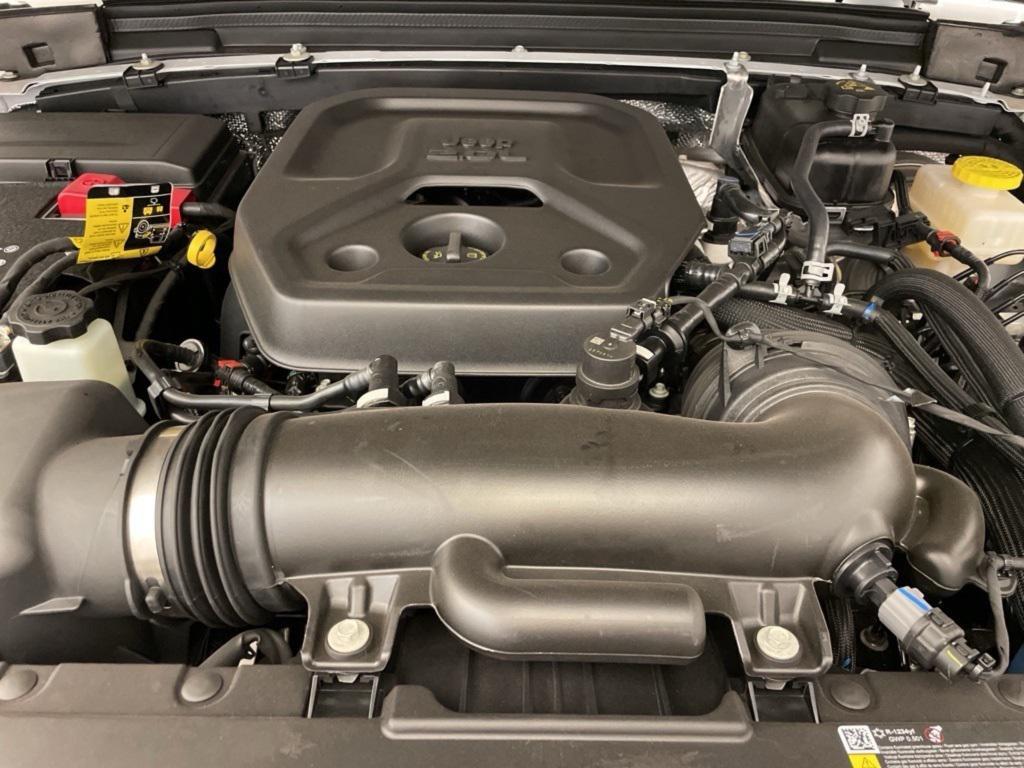 new 2025 Jeep Wrangler car, priced at $45,394