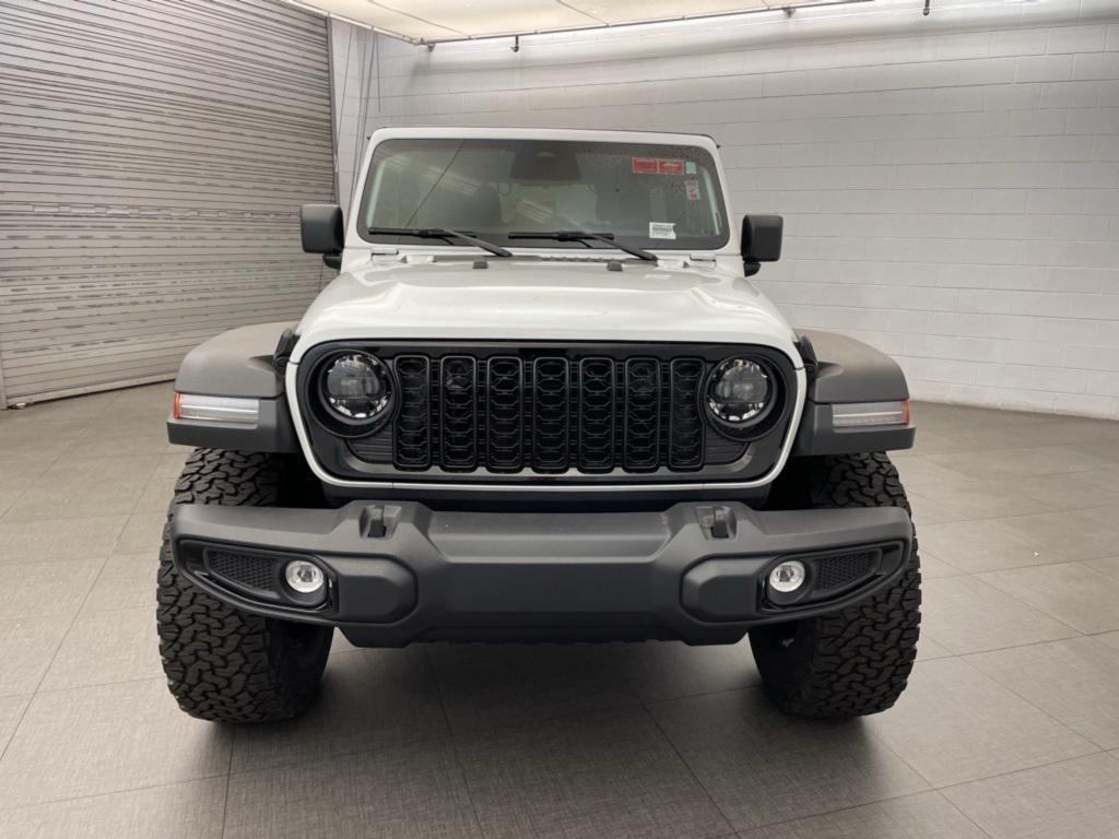 new 2025 Jeep Wrangler car, priced at $45,394