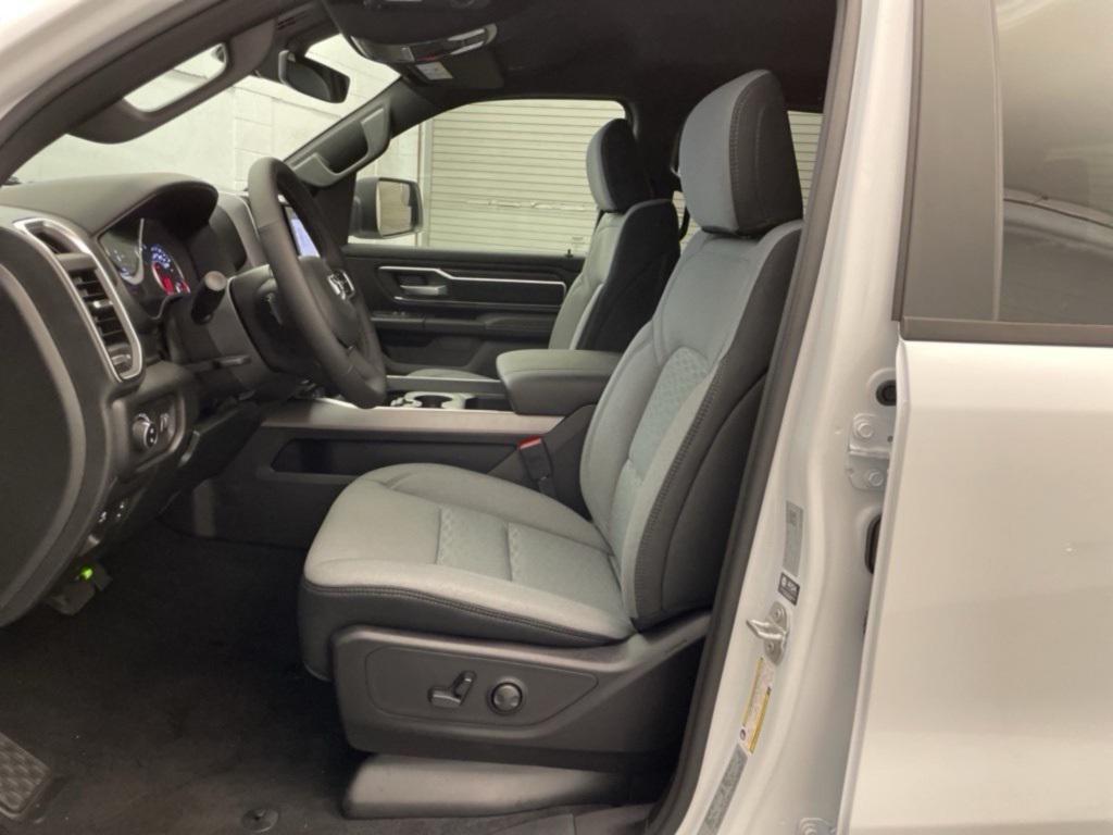 new 2025 Ram 1500 car, priced at $40,564