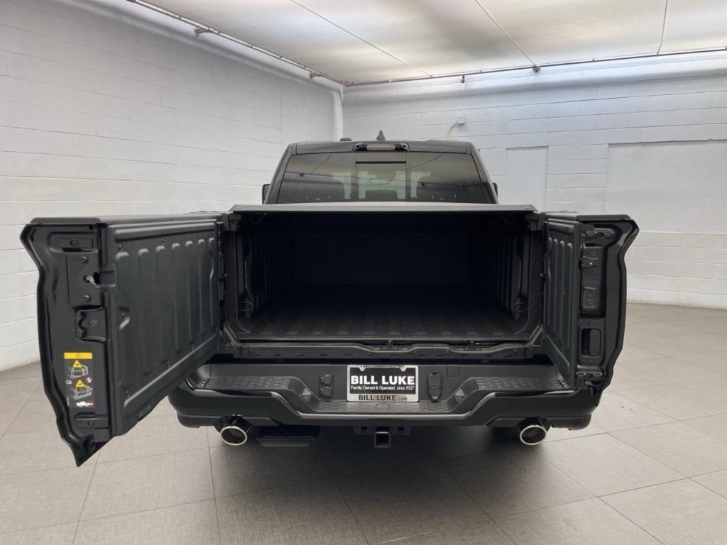 new 2026 Ram 1500 car, priced at $83,181