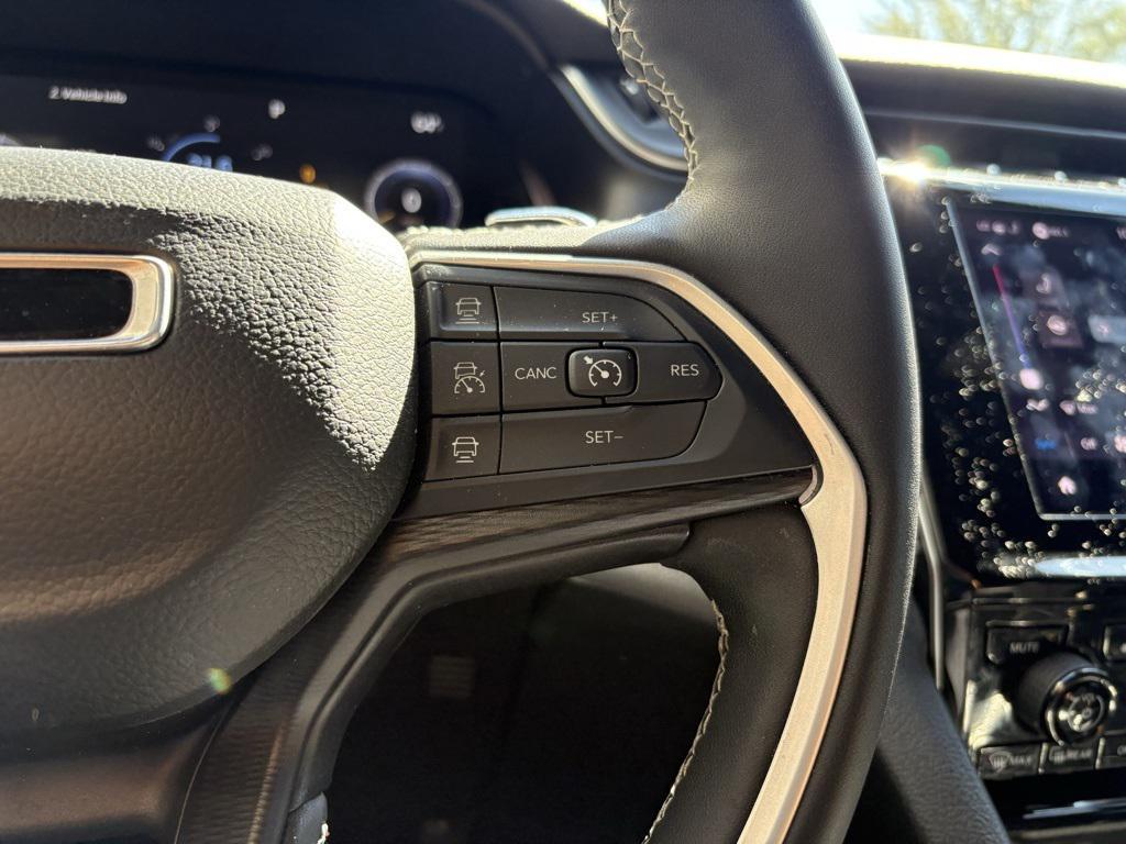 used 2023 Jeep Grand Cherokee car, priced at $30,573