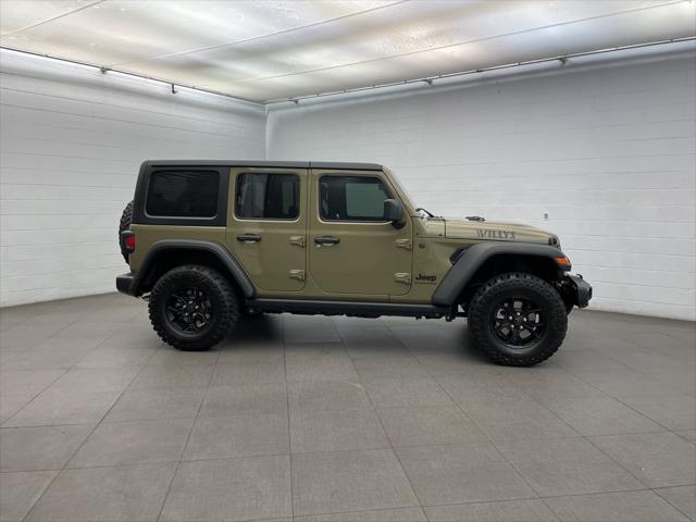 new 2025 Jeep Wrangler car, priced at $43,240