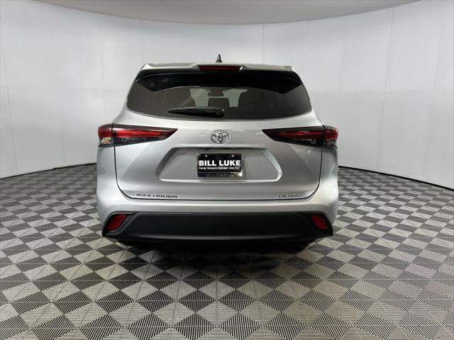 used 2024 Toyota Highlander car, priced at $35,573