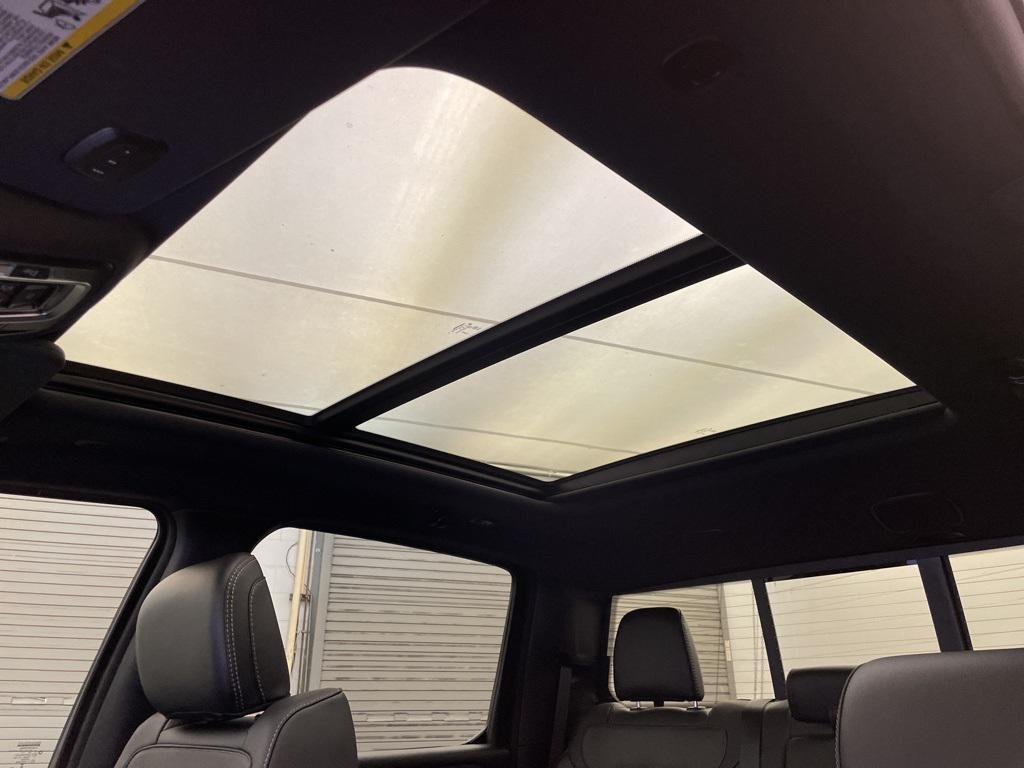 new 2026 Ram 1500 car, priced at $61,426