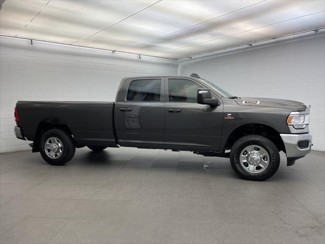 new 2024 Ram 3500 car, priced at $55,725