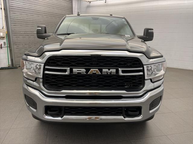 new 2024 Ram 3500 car, priced at $55,725