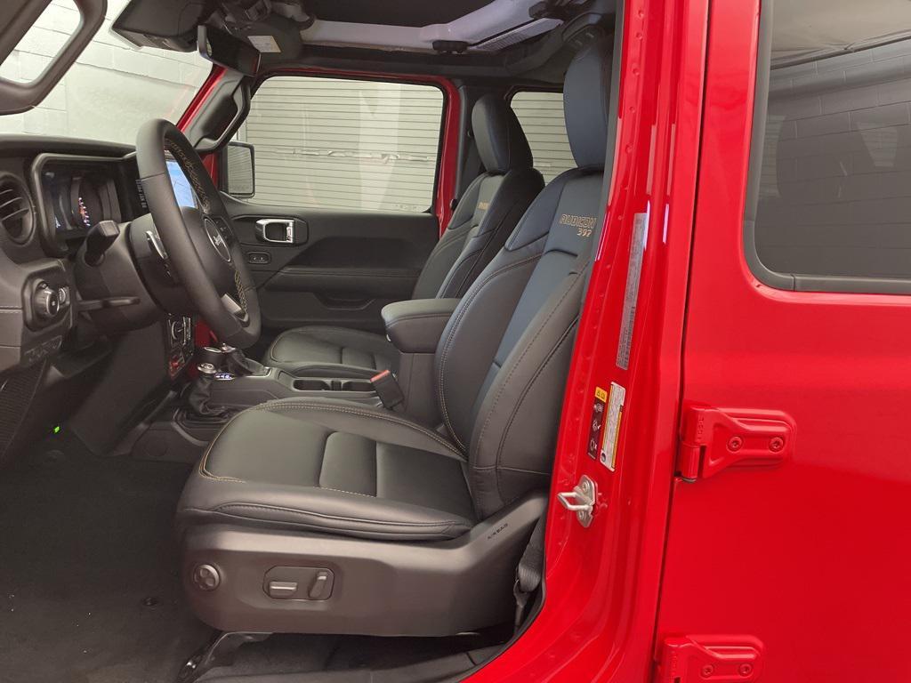 new 2025 Jeep Wrangler car, priced at $95,174