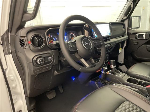 new 2025 Jeep Gladiator car, priced at $47,014