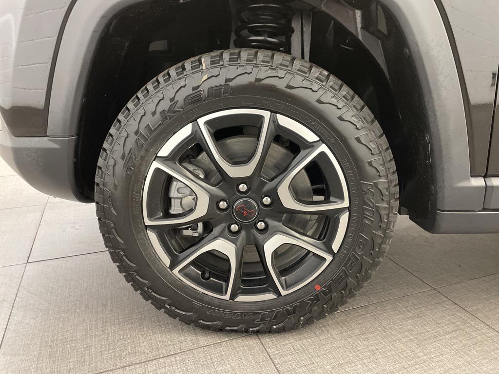 new 2025 Jeep Compass car, priced at $30,763