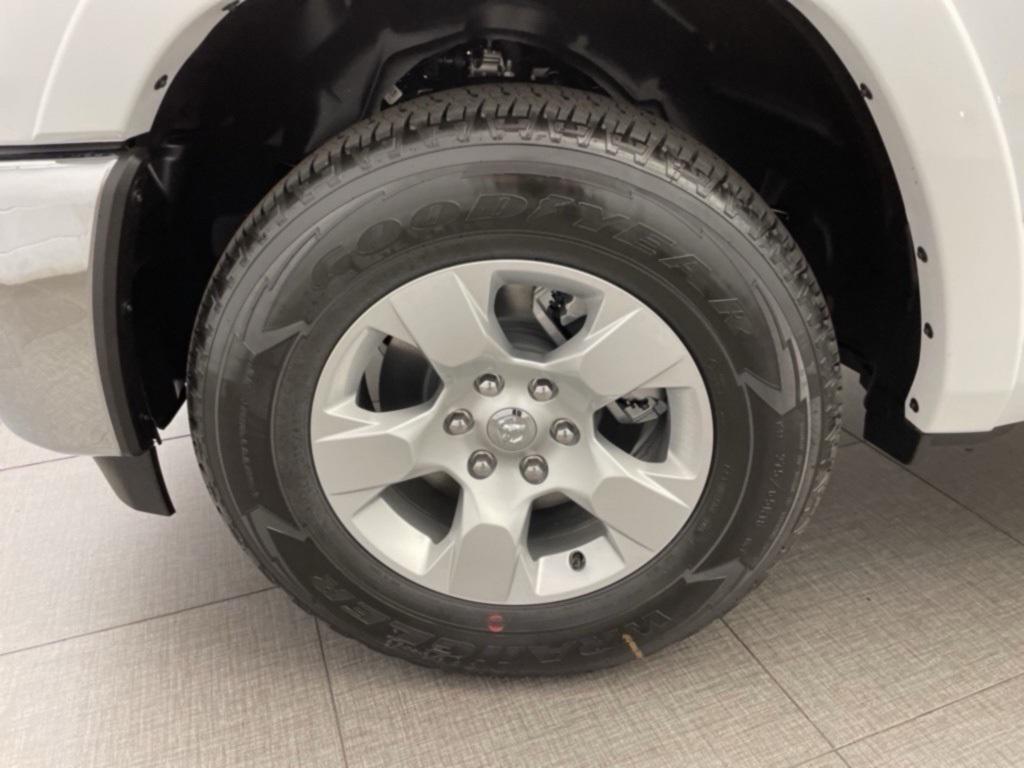 new 2025 Ram 1500 car, priced at $40,564