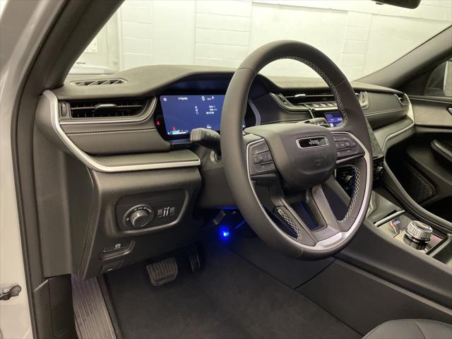 new 2025 Jeep Grand Cherokee L car, priced at $36,530