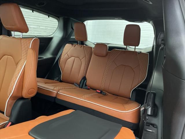 new 2025 Chrysler Pacifica car, priced at $49,208