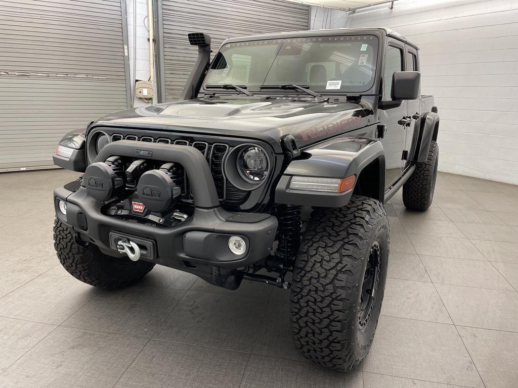 new 2025 Jeep Gladiator car, priced at $79,489