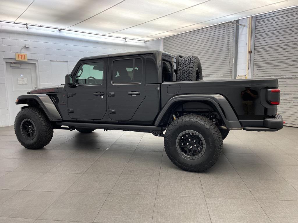 new 2025 Jeep Gladiator car, priced at $79,489