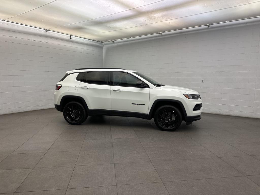 new 2025 Jeep Compass car, priced at $31,752