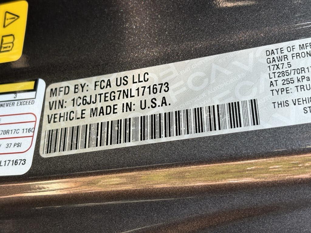 used 2022 Jeep Gladiator car, priced at $38,973