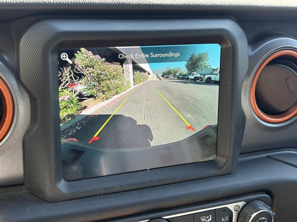 used 2022 Jeep Gladiator car, priced at $38,973