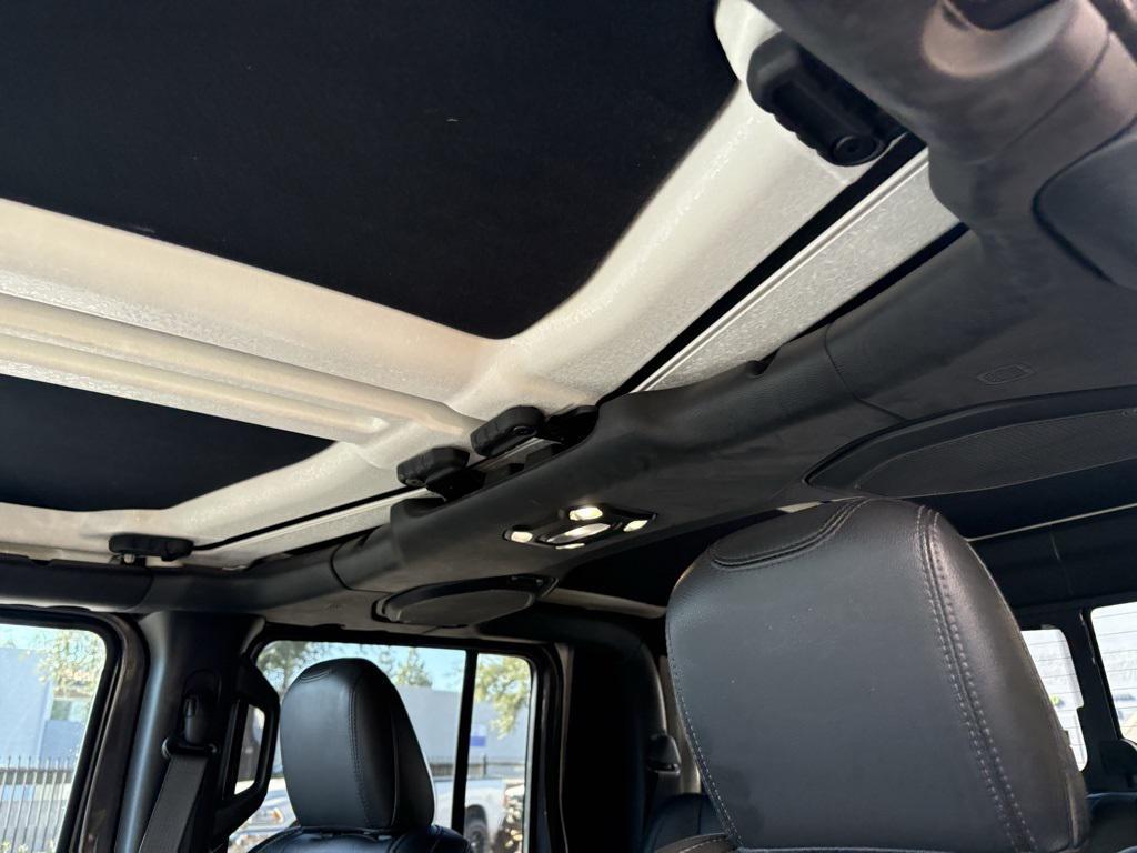 used 2022 Jeep Gladiator car, priced at $38,973