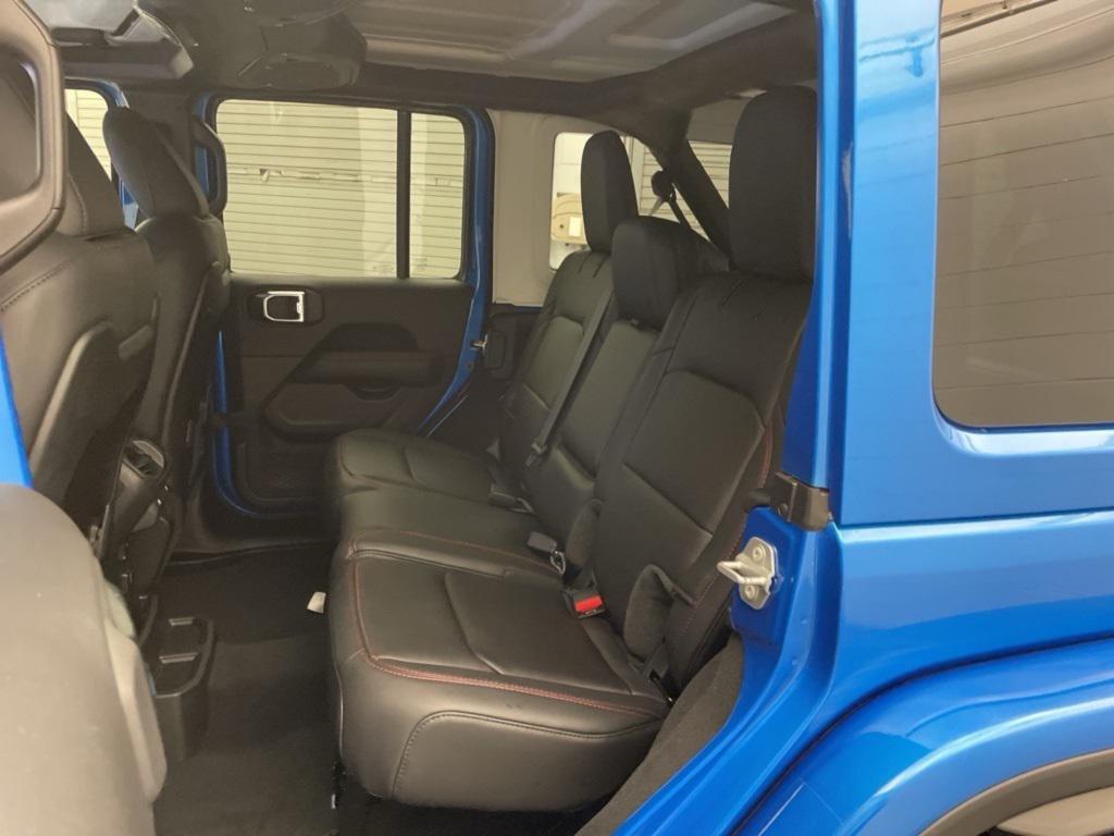 new 2025 Jeep Wrangler car, priced at $57,862
