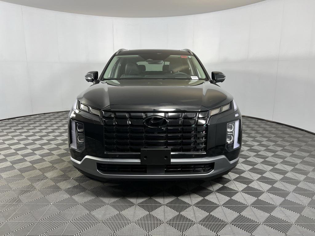 used 2024 Hyundai Palisade car, priced at $40,673