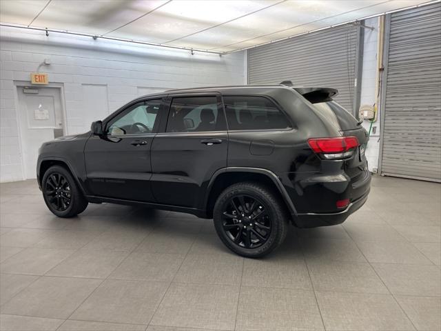 used 2018 Jeep Grand Cherokee car, priced at $17,473