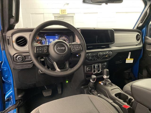 new 2025 Jeep Wrangler car, priced at $43,312
