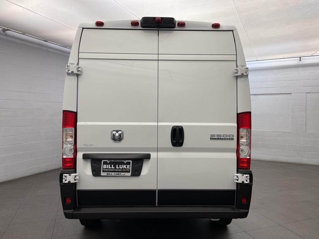 new 2026 Ram ProMaster 2500 car, priced at $45,102