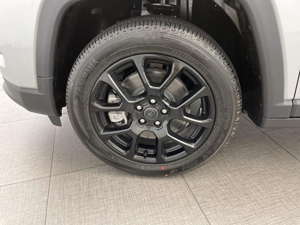 new 2025 Jeep Compass car, priced at $32,282