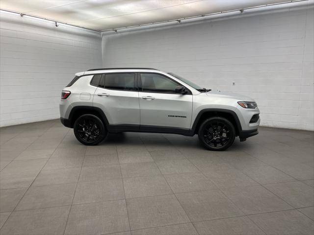 new 2025 Jeep Compass car, priced at $33,982