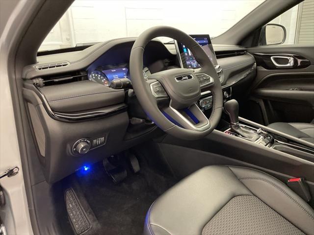 new 2025 Jeep Compass car, priced at $33,982