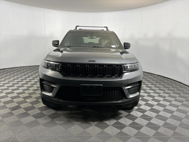 used 2022 Jeep Grand Cherokee car, priced at $31,973