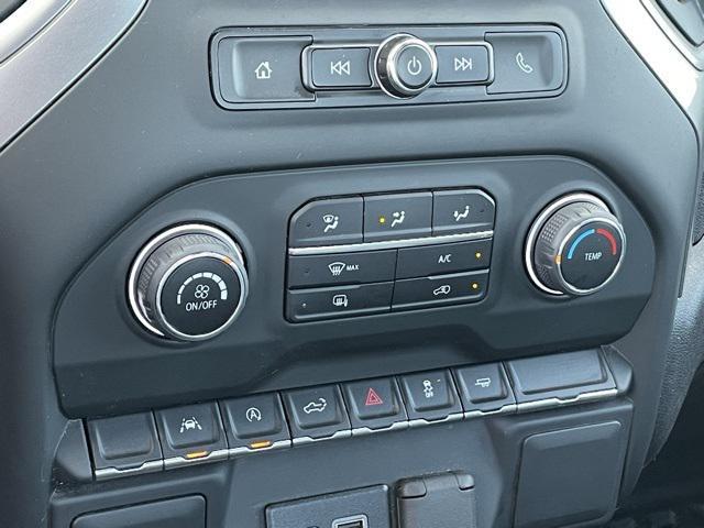 used 2024 Chevrolet Silverado 1500 car, priced at $27,673