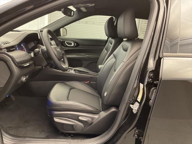 new 2025 Jeep Compass car, priced at $28,686