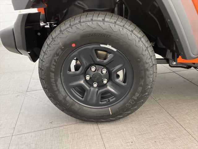 new 2025 Jeep Wrangler car, priced at $38,428