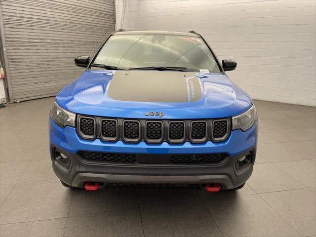 new 2024 Jeep Compass car, priced at $29,995