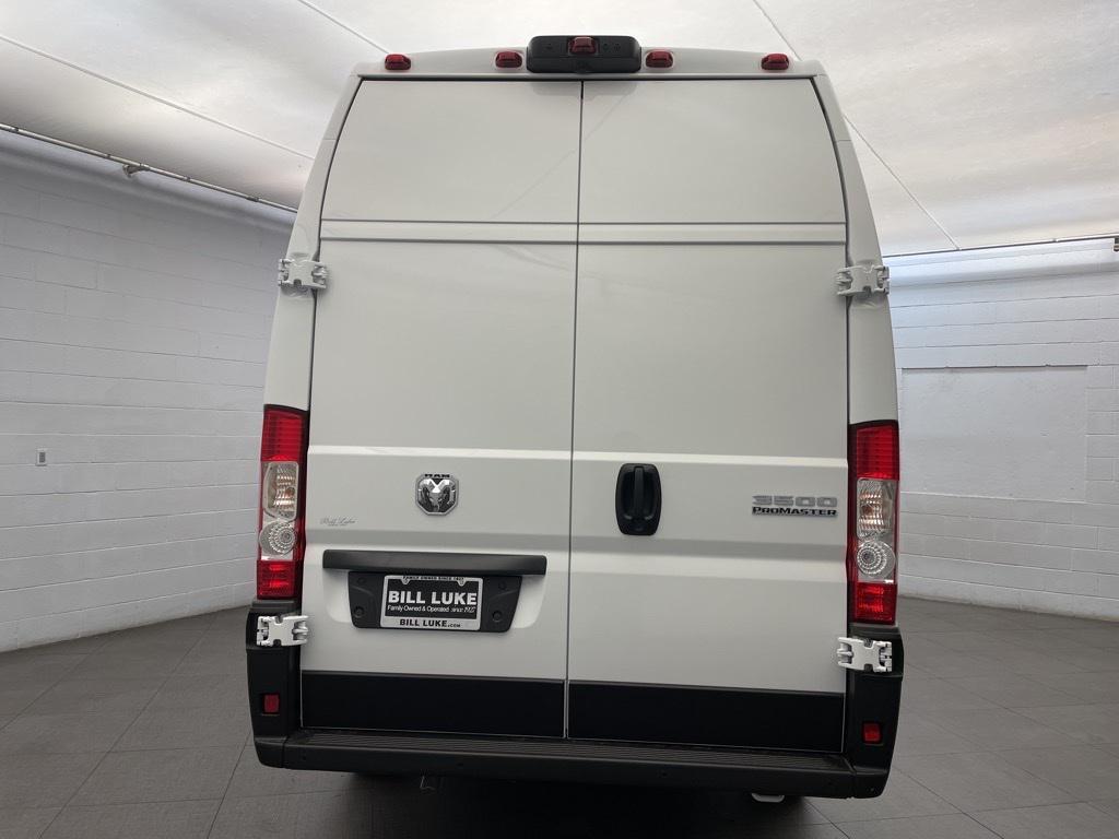 new 2025 Ram ProMaster 3500 car, priced at $44,200
