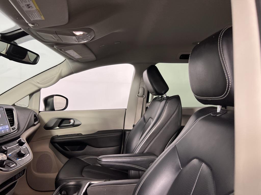 used 2023 Chrysler Pacifica Hybrid car, priced at $29,973