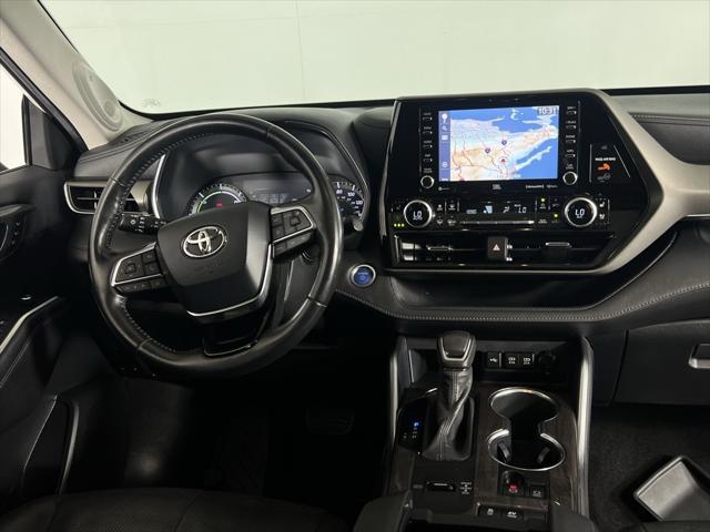 used 2020 Toyota Highlander Hybrid car, priced at $24,973