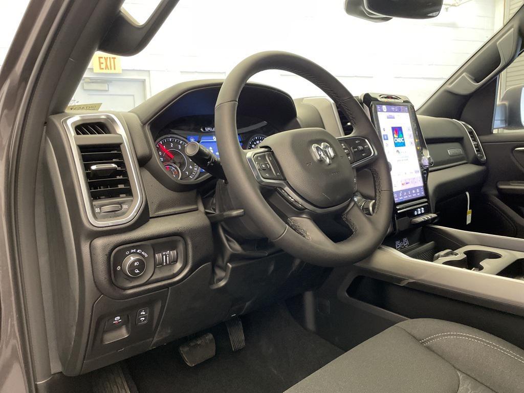 new 2025 Ram 1500 car, priced at $44,983