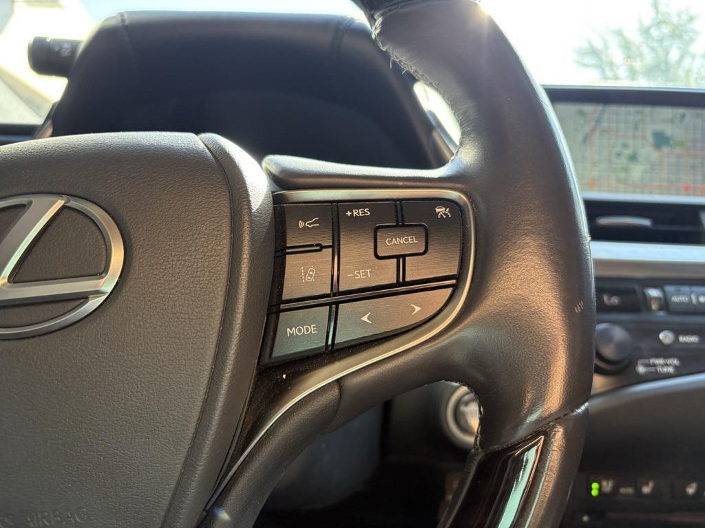 used 2020 Lexus ES 350 car, priced at $28,573