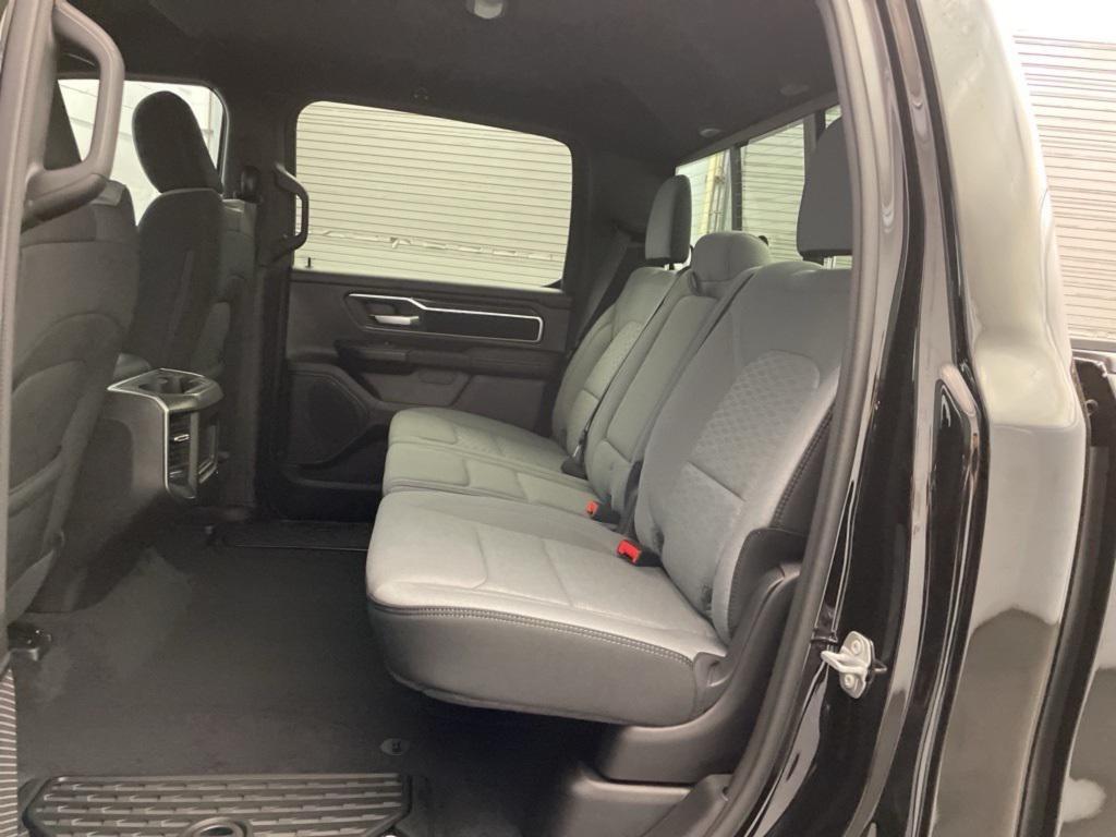 new 2025 Ram 1500 car, priced at $40,462