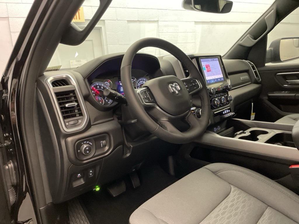 new 2025 Ram 1500 car, priced at $40,462