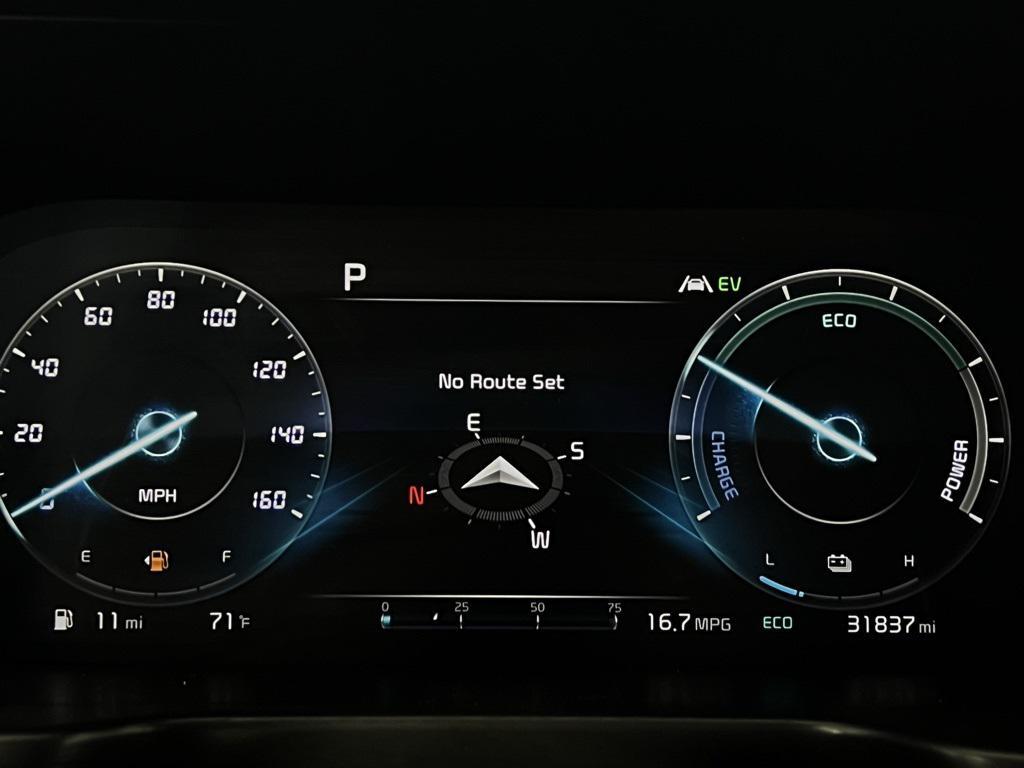 used 2024 Kia Sorento Hybrid car, priced at $30,575