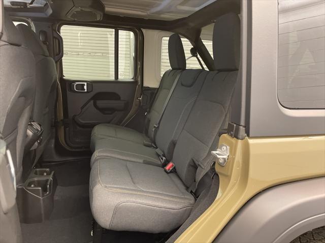 new 2025 Jeep Wrangler car, priced at $40,478