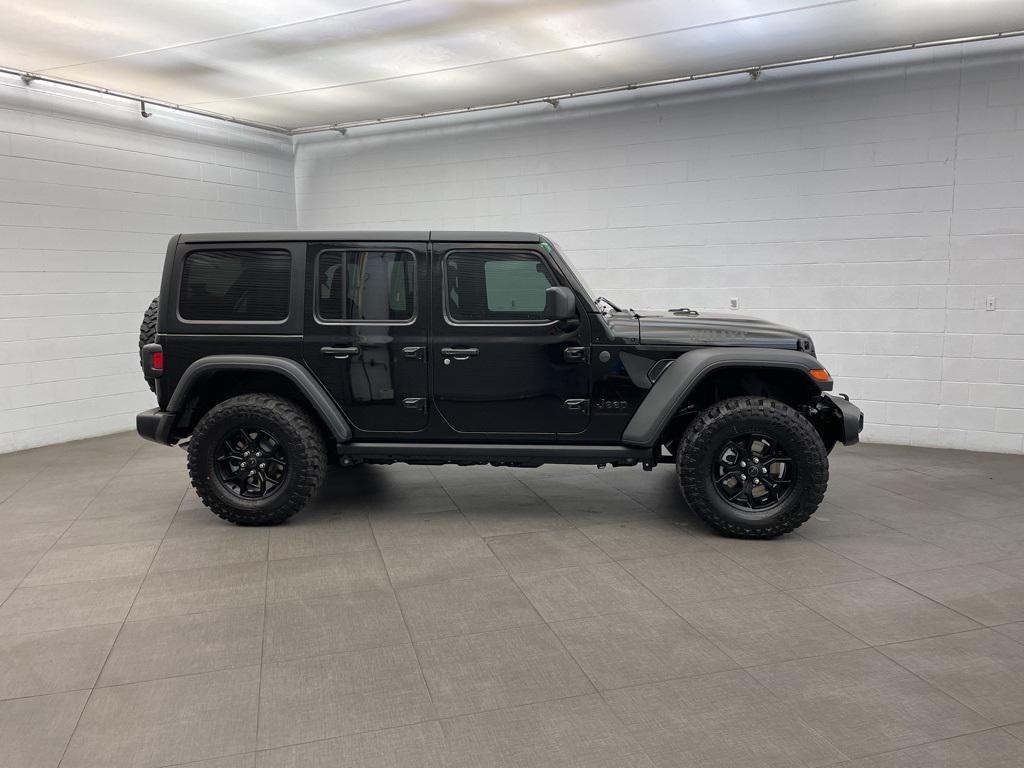 new 2025 Jeep Wrangler car, priced at $45,705