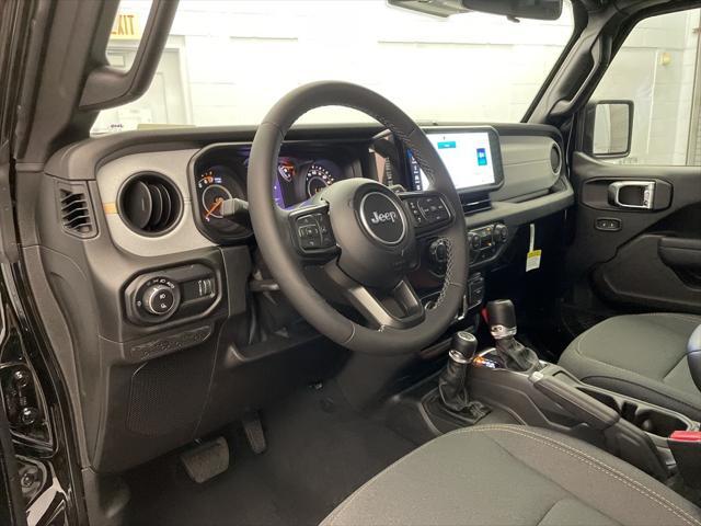 new 2025 Jeep Gladiator car, priced at $42,084