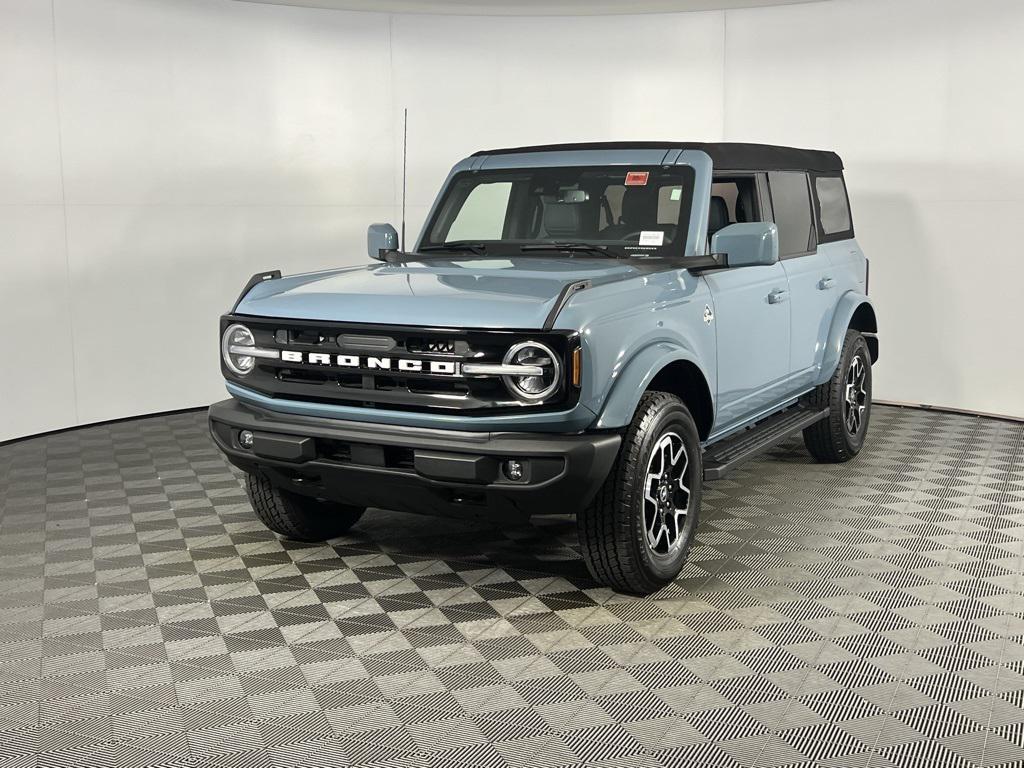used 2023 Ford Bronco car, priced at $45,573