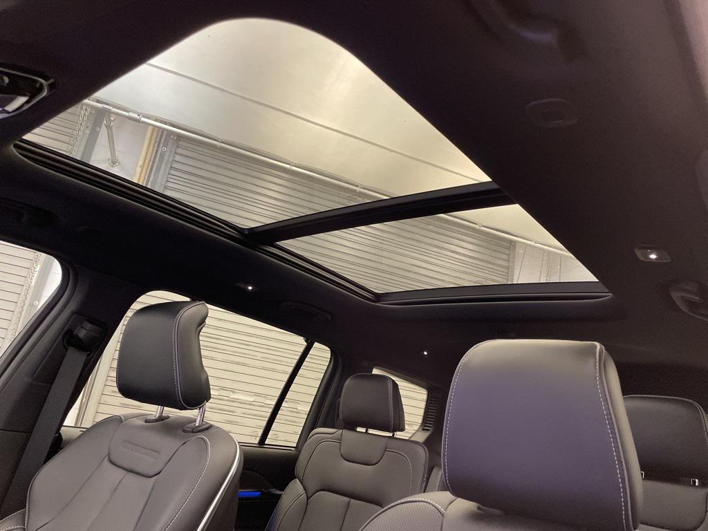 new 2025 Jeep Grand Cherokee L car, priced at $52,189