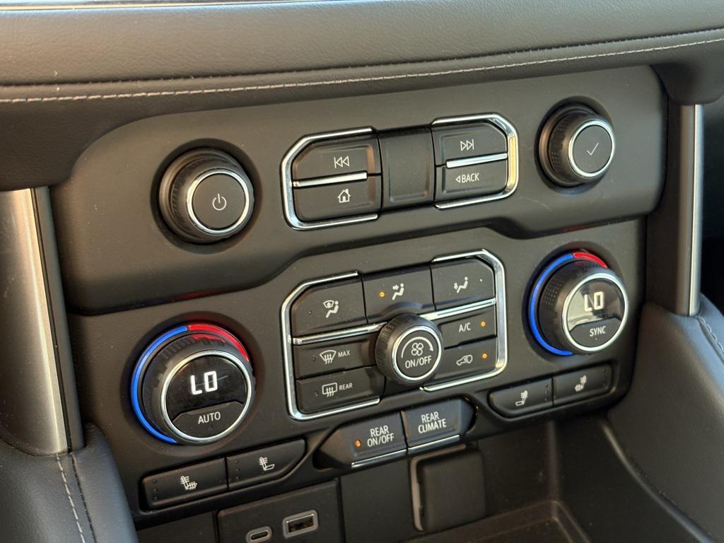 used 2024 Chevrolet Tahoe car, priced at $52,973