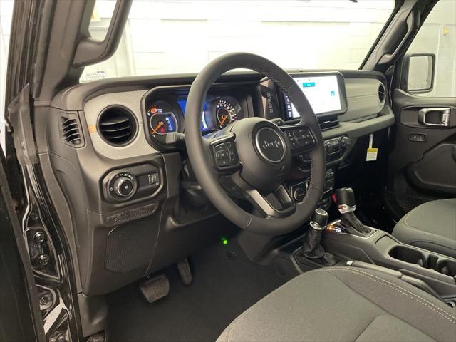 new 2025 Jeep Wrangler car, priced at $48,417